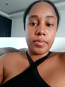 MoniqueMulberry from StripChat is Freechat