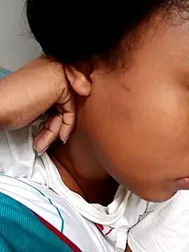 MoniqueMulberry from StripChat is Freechat