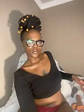 Moonzy77 from StripChat is Freechat