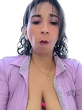 Try girls webcam shows. Sweet cute Free Performers.
