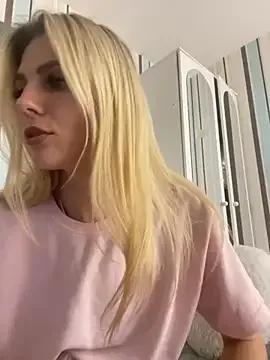 Try girls webcam shows. Sweet cute Free Performers.