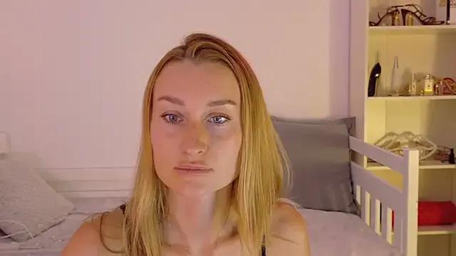 Try girls webcam shows. Sweet cute Free Performers.