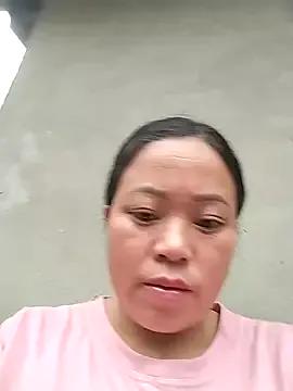 Nadia-a from StripChat is Freechat