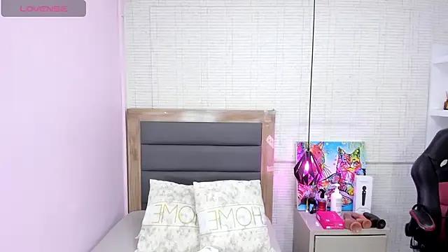 Try girls webcam shows. Sweet cute Free Performers.