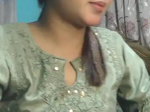 NancyRuvi from StripChat