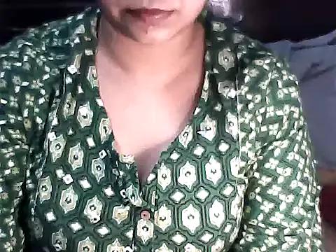 Nandini8 from StripChat is Freechat