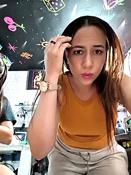 Freechat Nanybaker95 on StripChat
