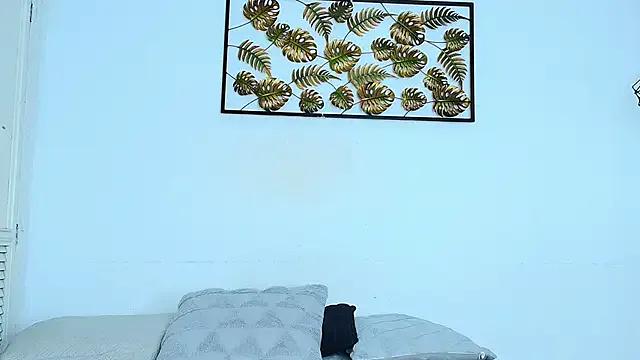 Try girls webcam shows. Sweet cute Free Performers.