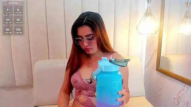 NataliaDuval from StripChat is Freechat