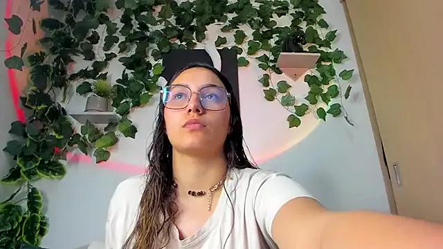 nataliepeterson from StripChat is Freechat