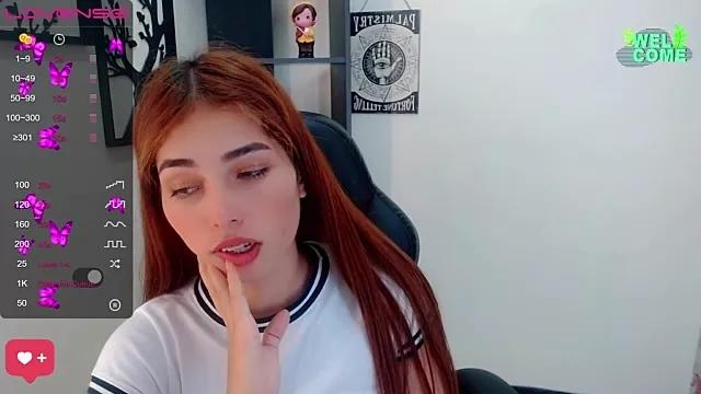 Natasha_Ferrec from StripChat