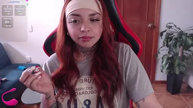 Natyk_m from StripChat