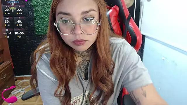 Natyk_m from StripChat