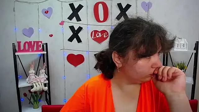 NeonilaLisova from StripChat is Freechat