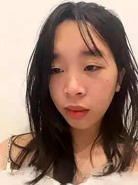 ng1912hihi from StripChat is Freechat