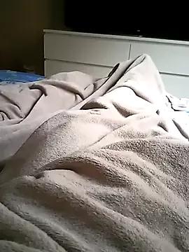 NiceBadgera from StripChat is Freechat
