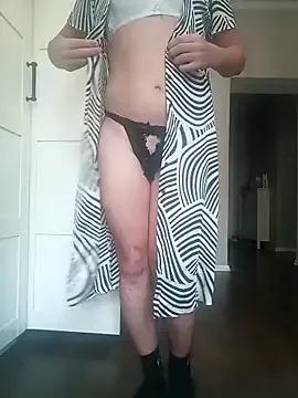 NiceBadgera from StripChat is Freechat