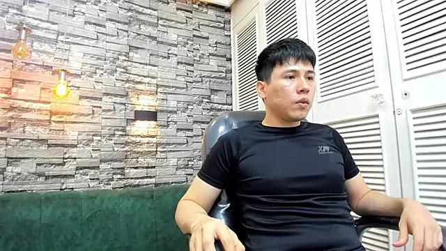 Nick_Wolff from StripChat is Freechat