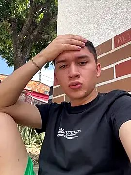 Try girls webcam shows. Sweet cute Free Performers.