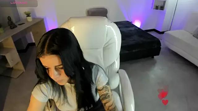 Try girls webcam shows. Sweet cute Free Performers.