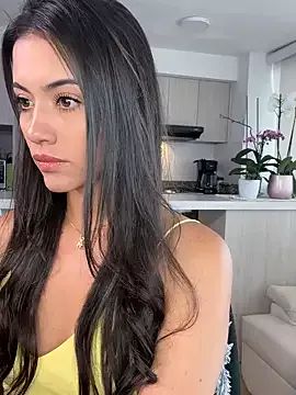 Nicole_stonee from StripChat is Freechat