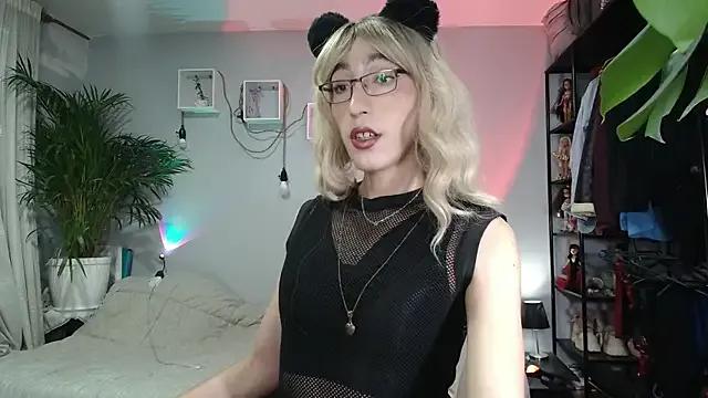 Try girls webcam shows. Sweet cute Free Performers.