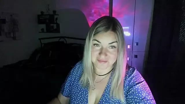 NikaSkylink from StripChat is Freechat
