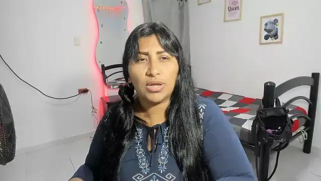 nikol_sexy39 from StripChat is Freechat