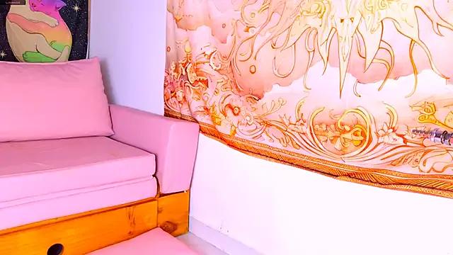 Nina_Gaze from StripChat is Freechat