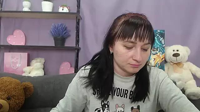 Try girls webcam shows. Sweet cute Free Performers.