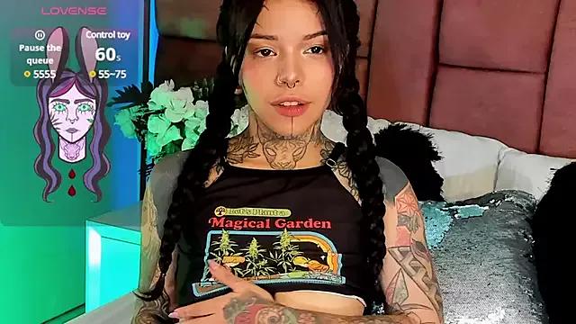 NinaInk from StripChat