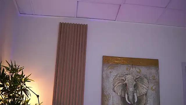 NinaSolenne from StripChat