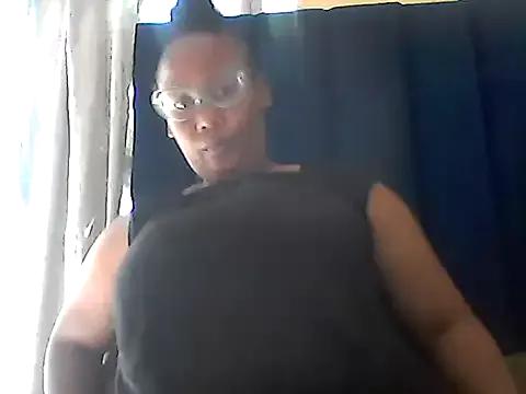 NippleMilkXx from StripChat