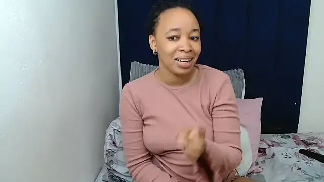 Freechat Nisha_102 on StripChat