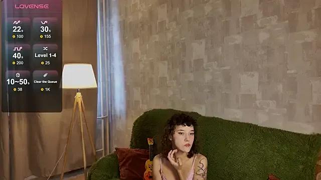 NoraVelin from StripChat is Freechat