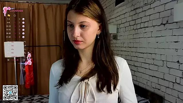 Try girls webcam shows. Sweet cute Free Performers.