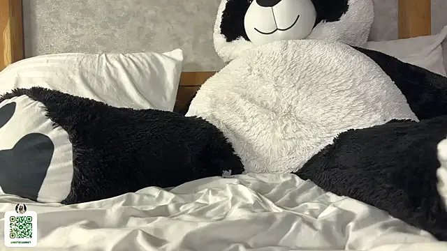 Freechat notecarret on StripChat