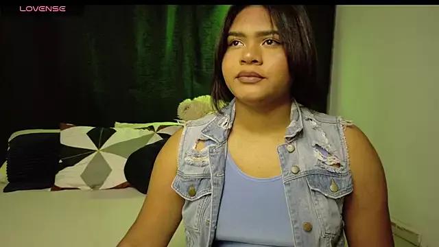 Try girls webcam shows. Sweet cute Free Performers.