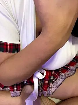 Freechat nursen31 on StripChat