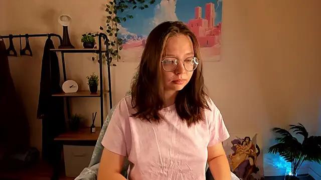 Nuura_Moore from StripChat is Freechat