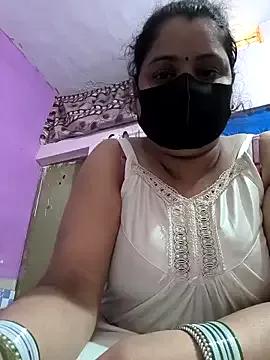 O1Votka from StripChat