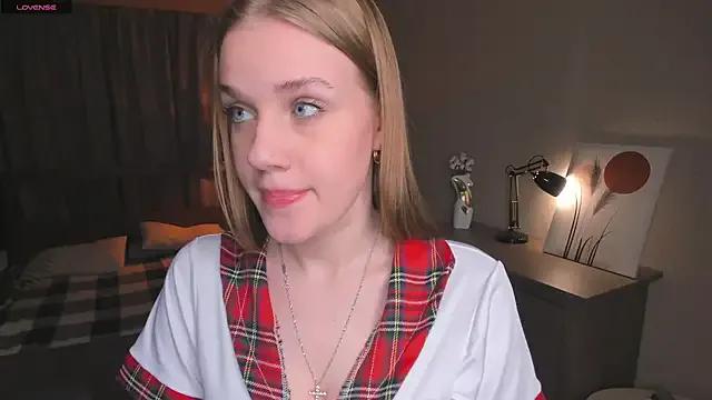 Try girls webcam shows. Sweet cute Free Performers.