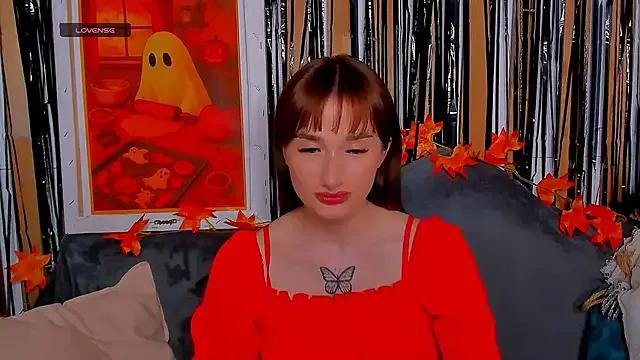 Olivia_Grantt from StripChat is Freechat