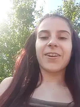 OliviaGarden@xh from StripChat is Freechat