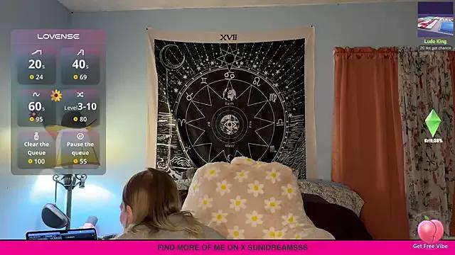 Try girls webcam shows. Sweet cute Free Performers.