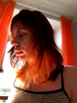 Freechat Oopsfoxy on StripChat