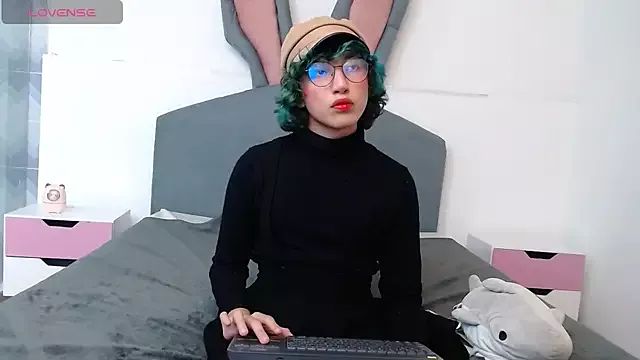 Checkout sissy webcams. Sexy slutty Free Models.