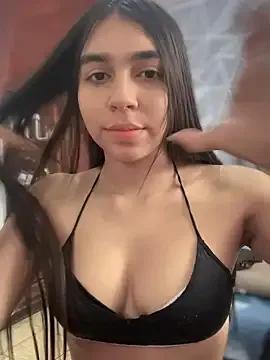 PaolaThompson from StripChat is Freechat