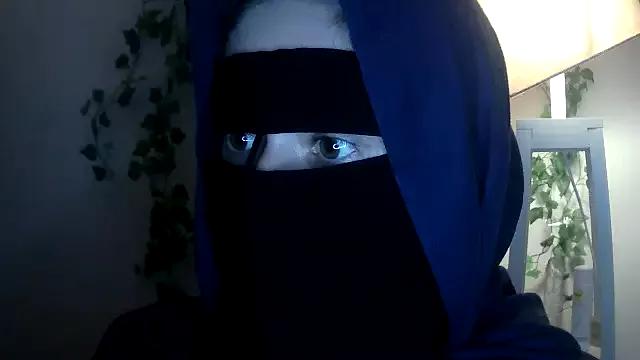 ParfumCerise from StripChat is Freechat