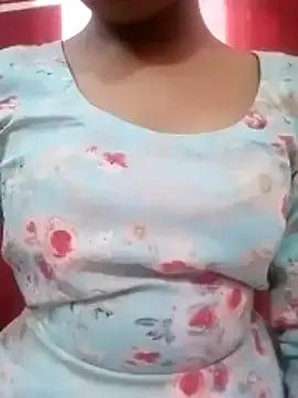 Pari_rani7 from StripChat